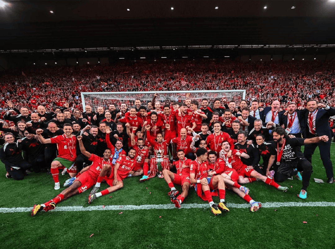 意甲-霍伊伦双响伊尔迪兹破门 那不勒斯2-1尤文图斯 [意甲那不勒斯]