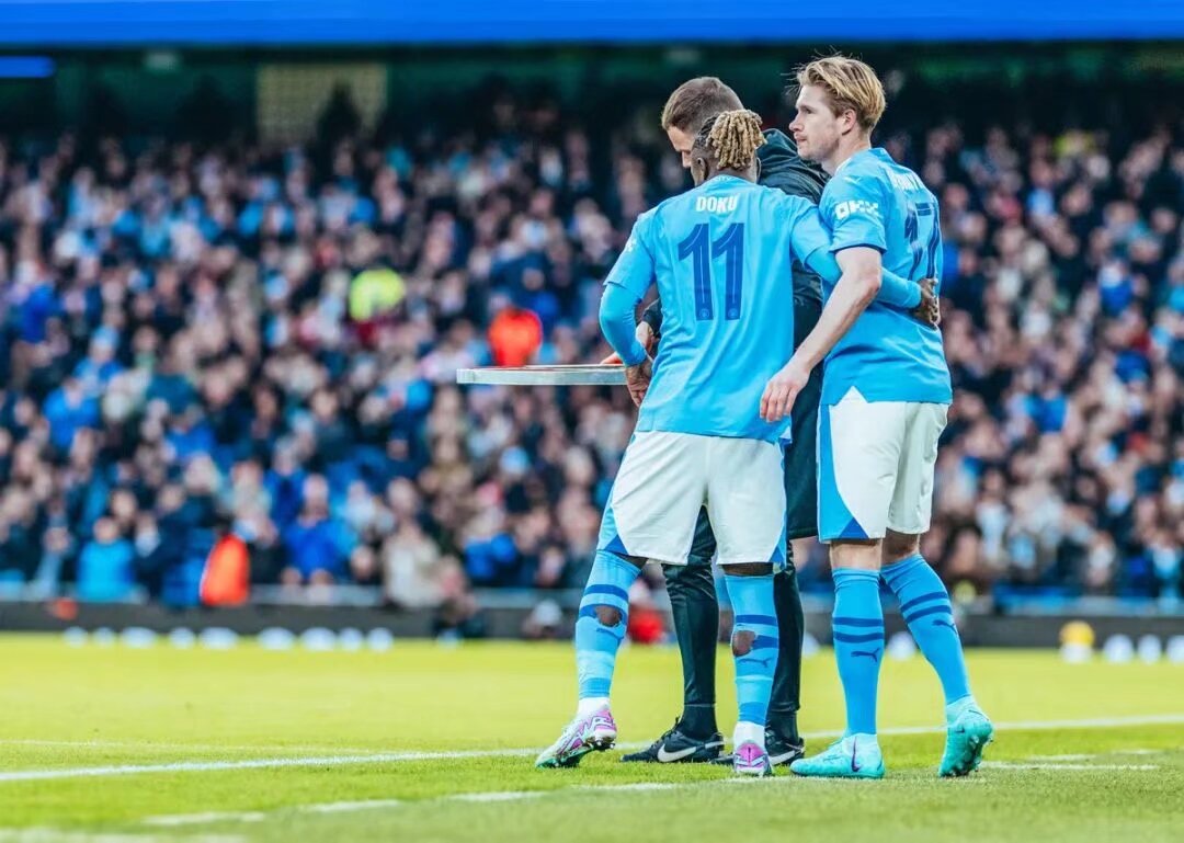 王曼昱首轮对阵大藤沙月