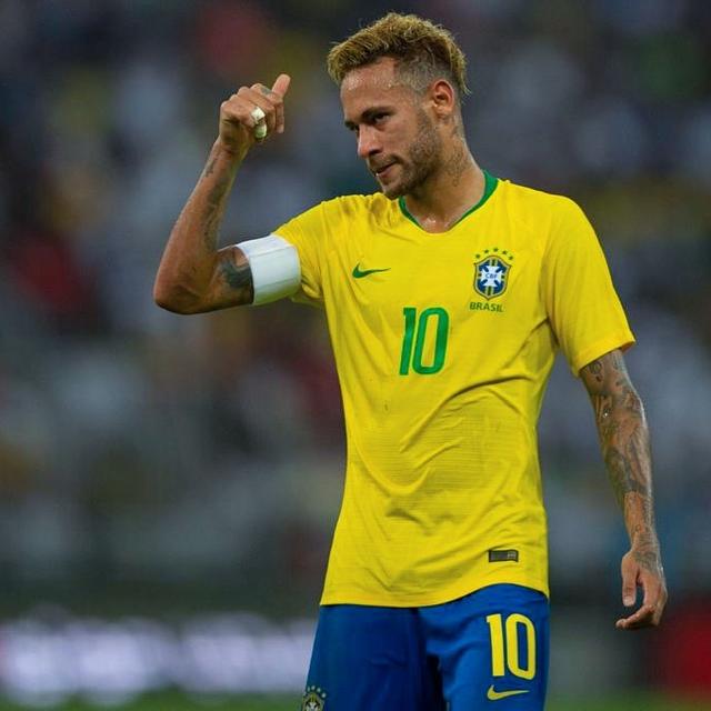 联赛6分领跑＋欧冠全胜领跑＋英联杯挺进半决赛