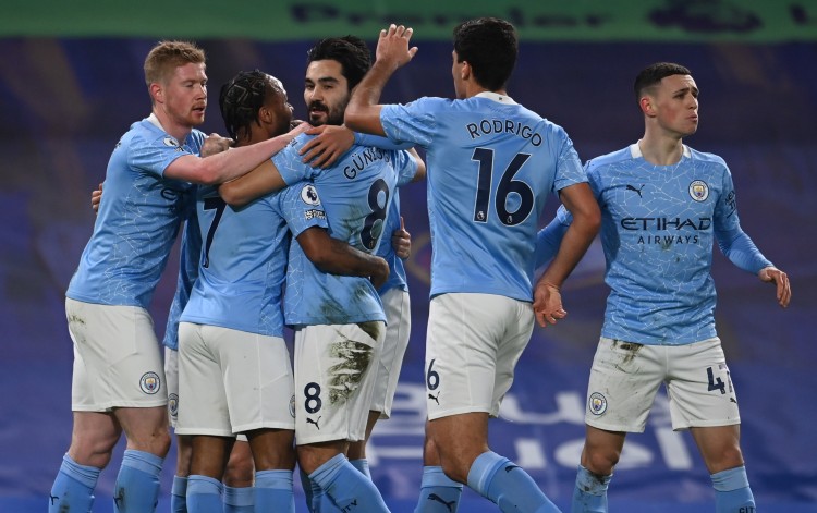 蔡依林演唱会被举报搞邪教仪式：30米机械蛇、金色公牛等引争议；此前曾发声明称为恶意造谣