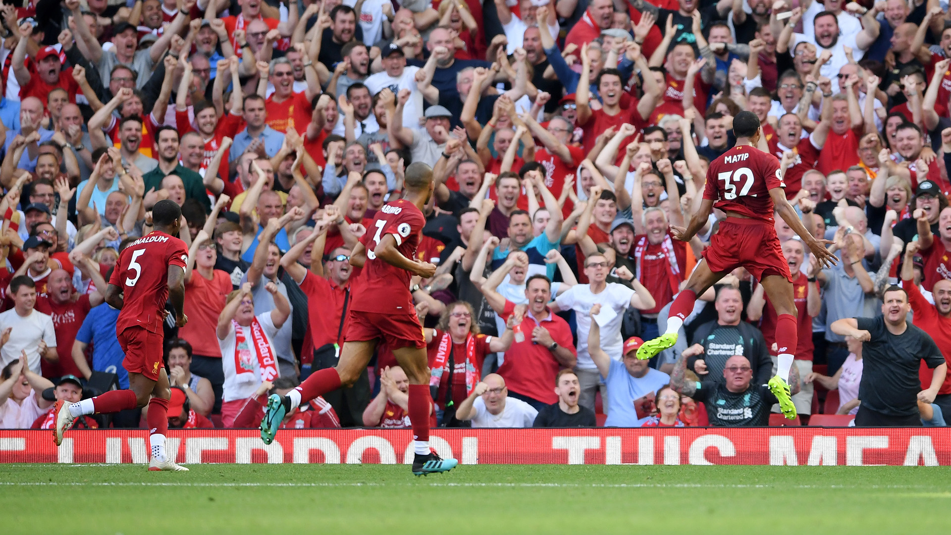 德甲转会动态追踪 阵容深度左右赛季走势