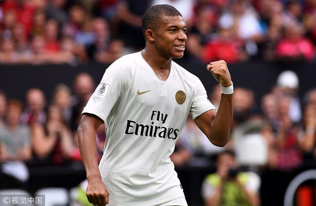 太适合广东队！男篮强力锋线打出身价，这可是联盟第一大前锋！